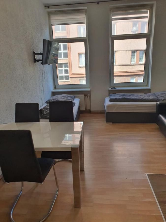Apartment At-apartments - Zentral In Hannover-mitte -